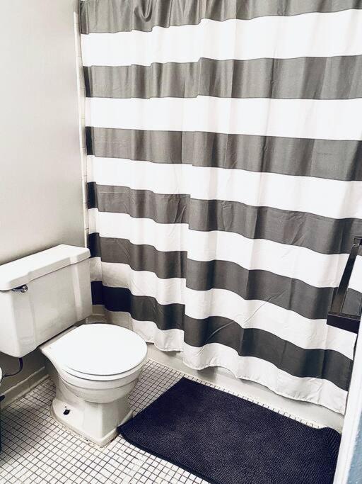 Just Thee Essentials! 10 Minutes From Downtown Daire Detroit Dış mekan fotoğraf